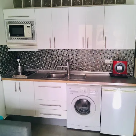Διαμέρισμα Lovely Apartment, Great Location! *