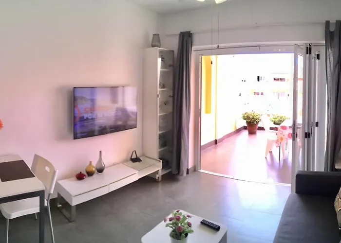 Lovely Apartment, Great Location! Διαμέρισμα